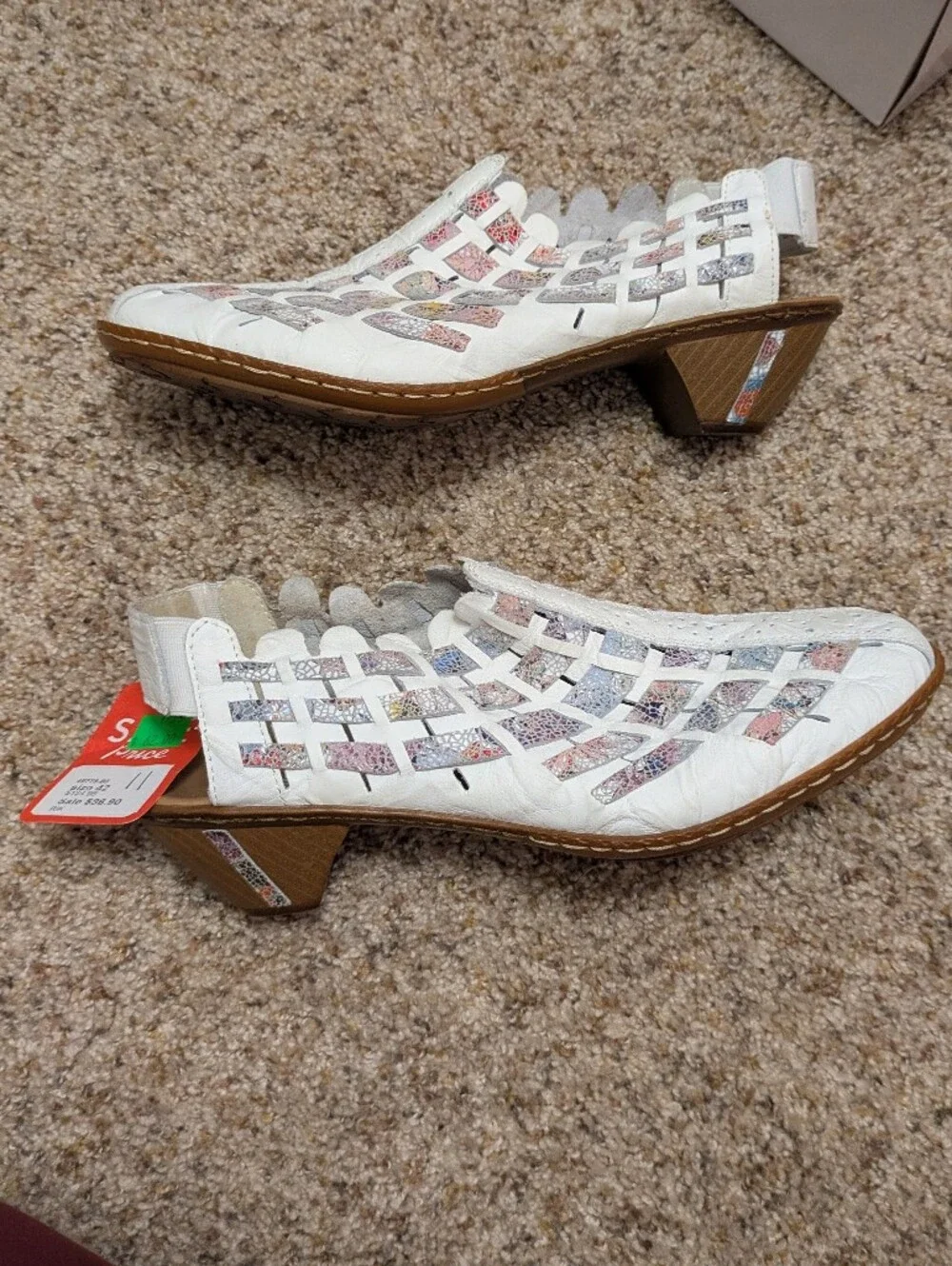 NWT Rieker Sina Multi Color Kitten Heels 40